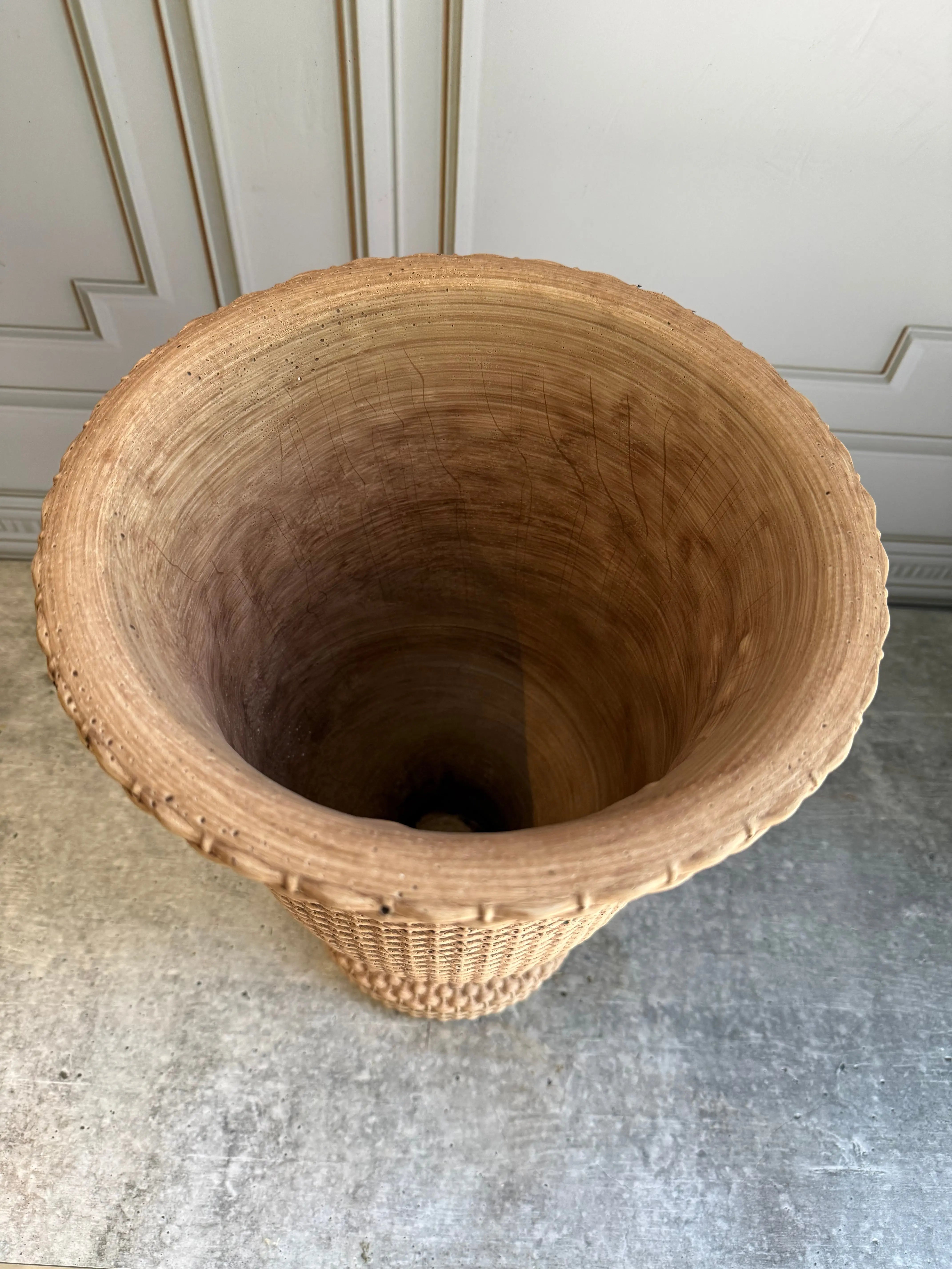 Textured Chalice Vase 1 Magnolia Lane Mumbai