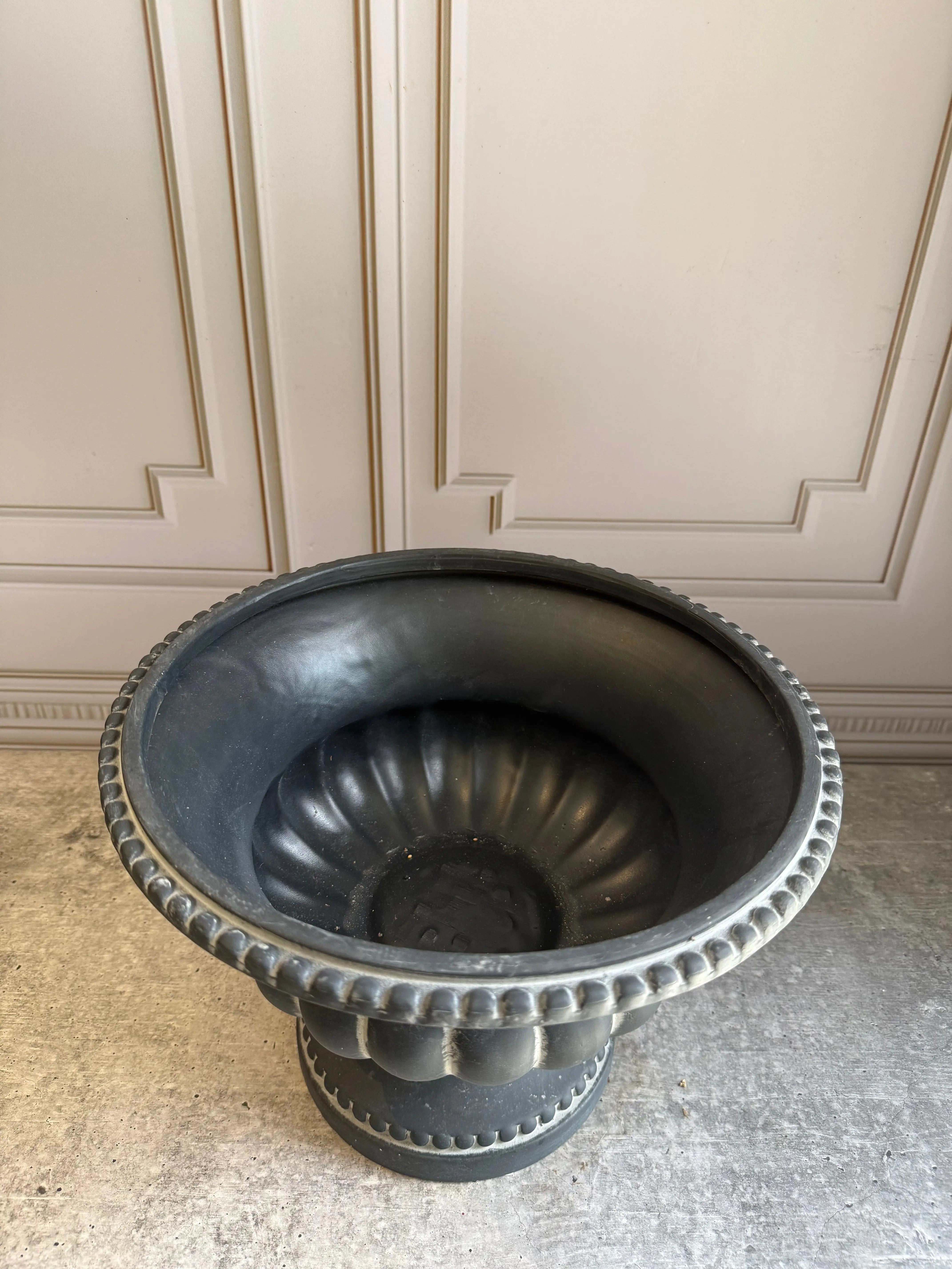 Midnight Lotus Urn 1 Magnolia Lane Mumbai