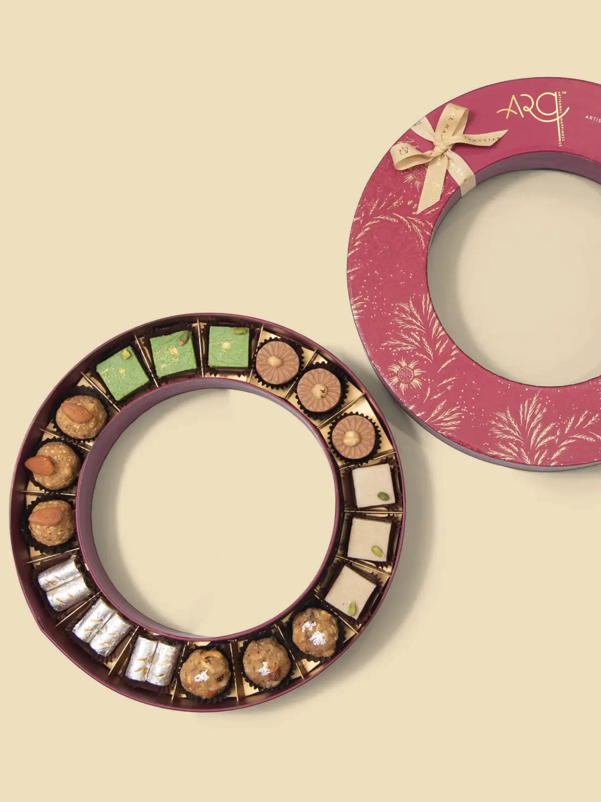 Jashn-e-Bahaar Hamper 1magnolialane