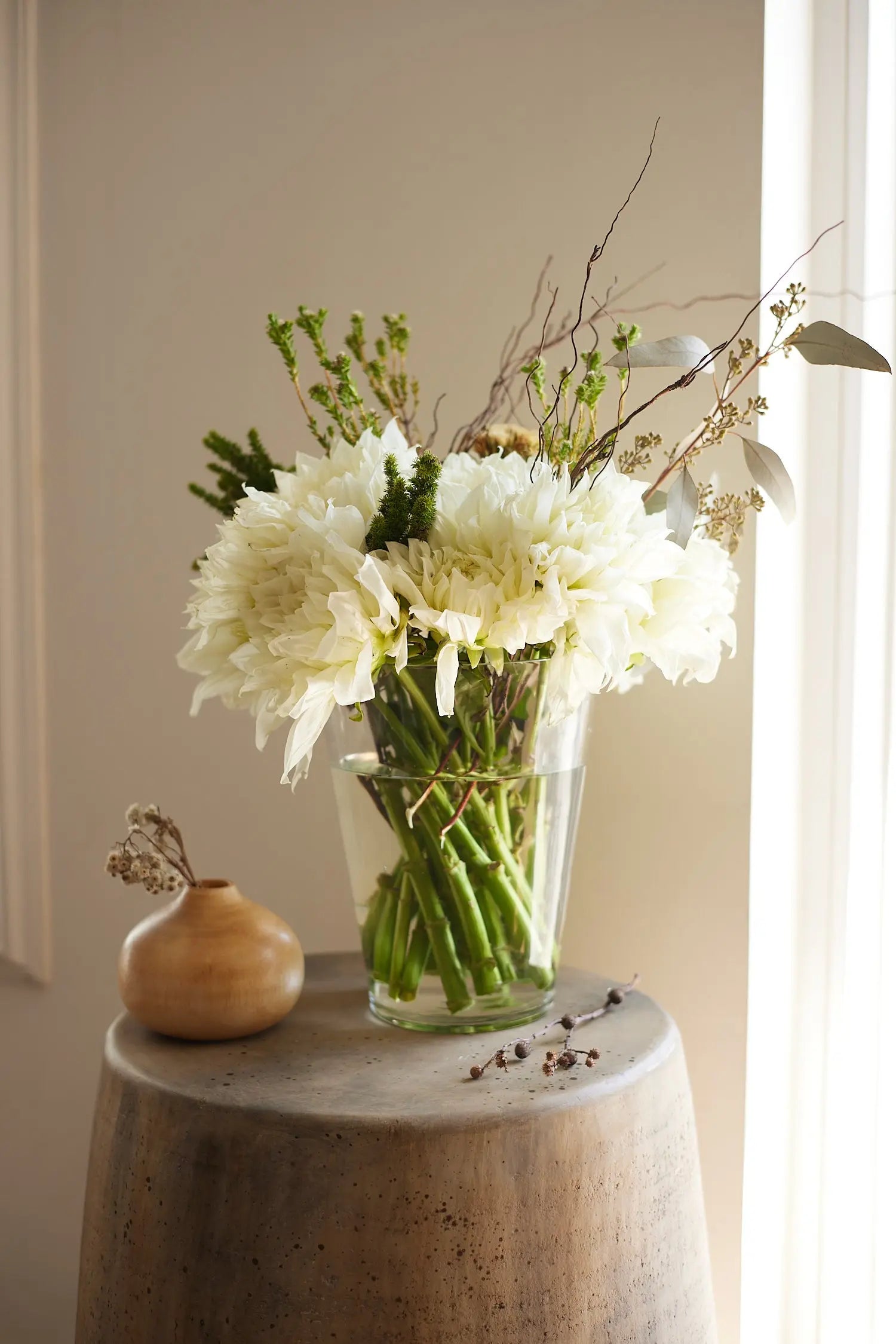 V Vase 1magnolialane