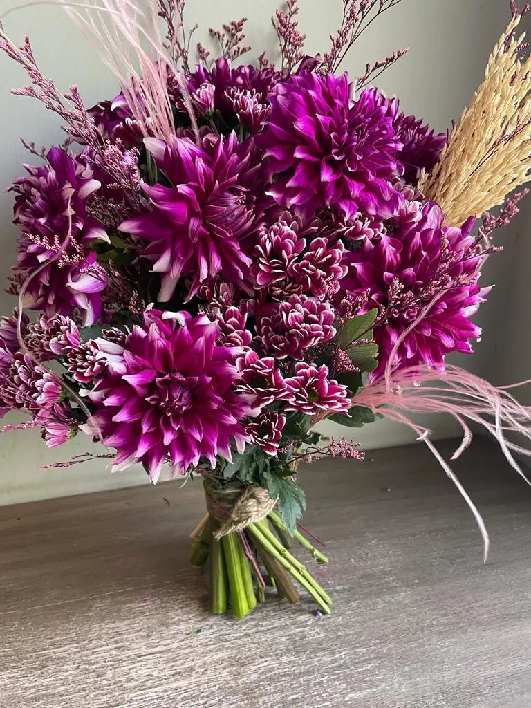 Honeybee 1magnolialane