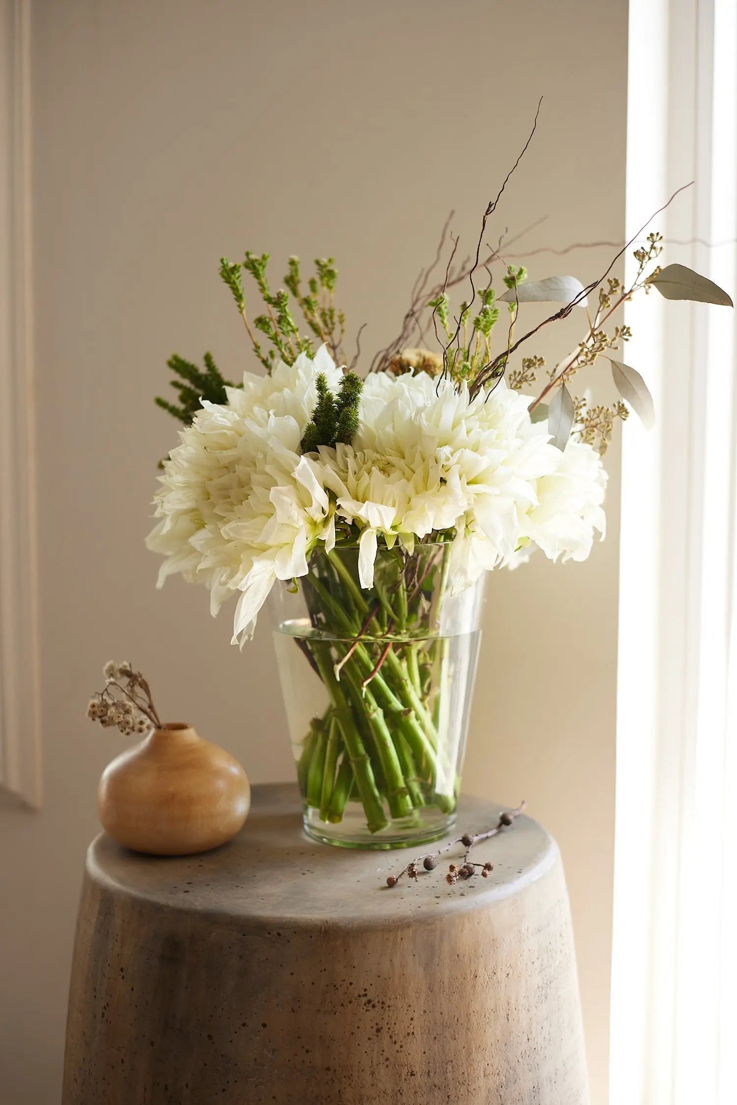 V Vase 1magnolialane