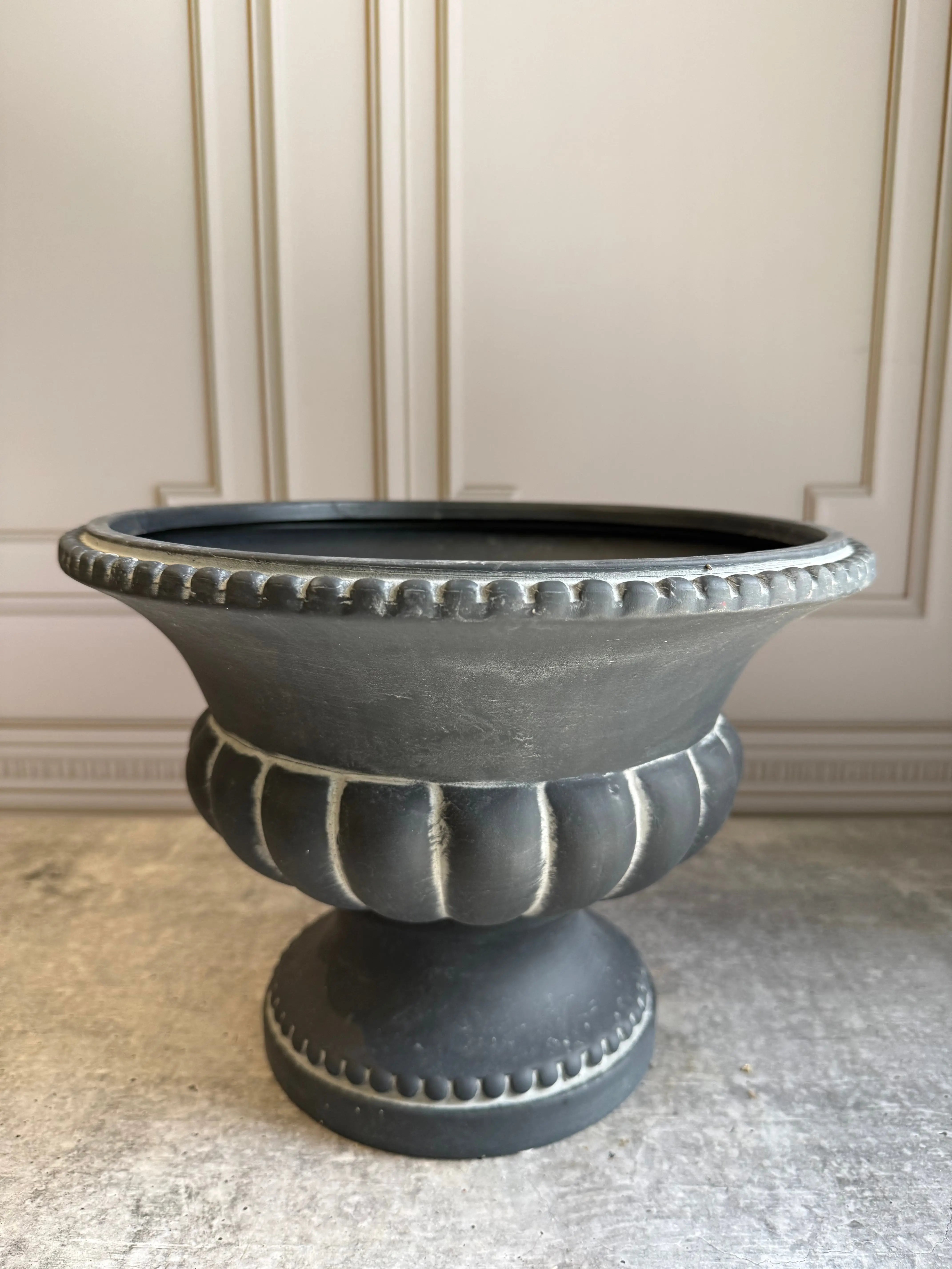 Midnight Lotus Urn 1 Magnolia Lane Mumbai