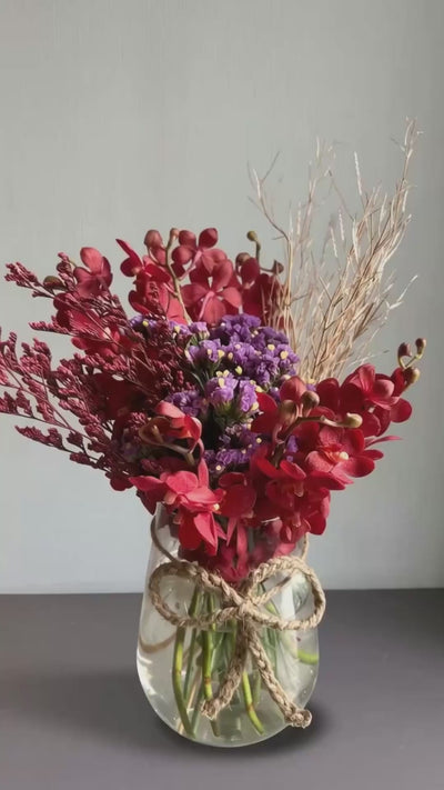 Amorette by 1 Magnolia Lane - video