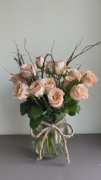 Cariño by 1 Magnolia Lane - video
